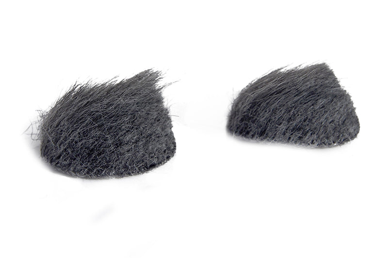 GREY OVERCOVERS: 30 X STICKES & 6 GREY FUR DISCS